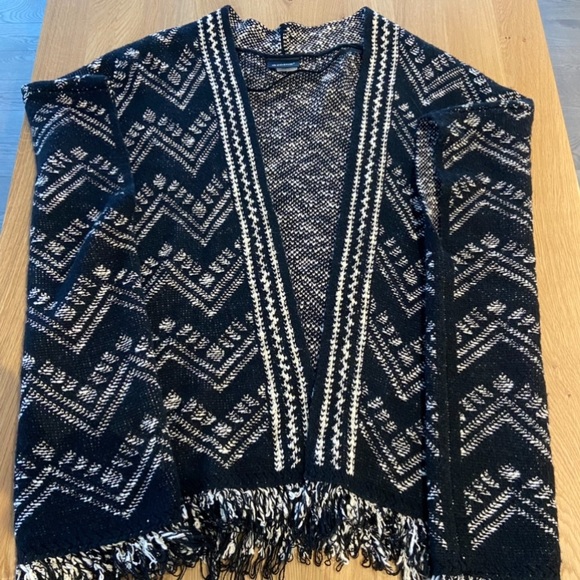 Godske Shawl Cardigan - Picture 2 of 6